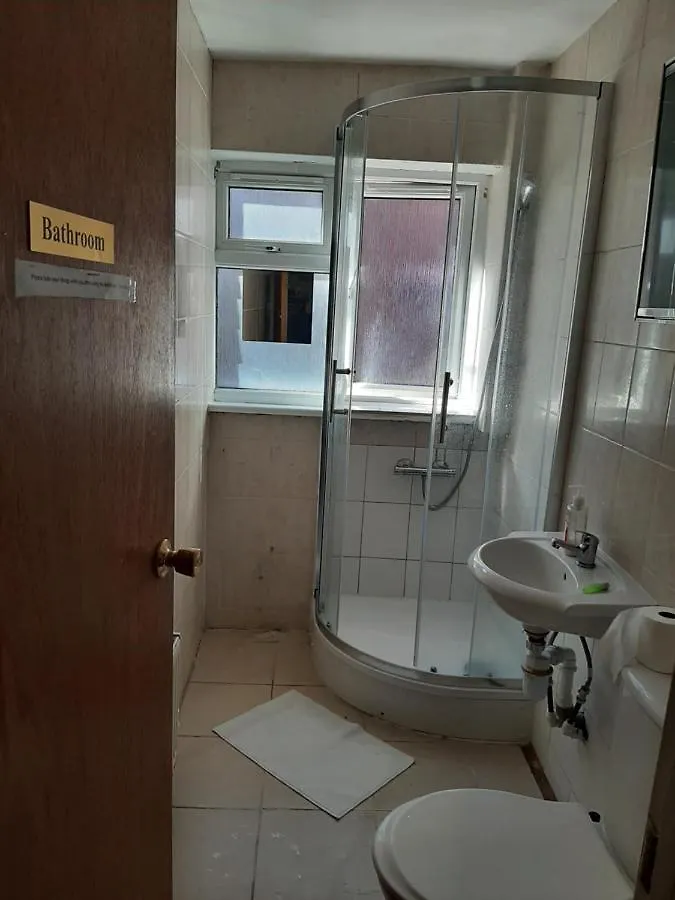Single Room With Underbed 8 Londres